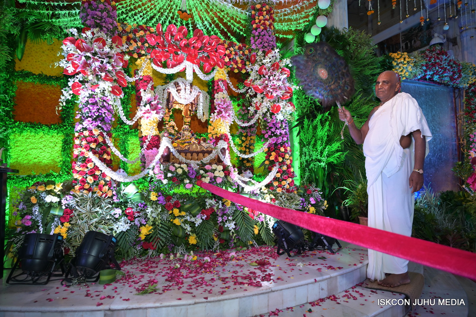 Temple News Image